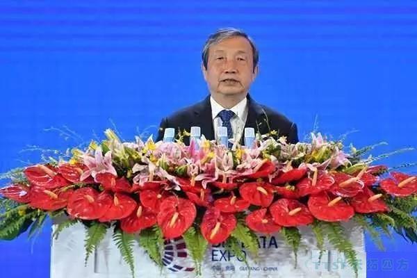 Âí¿¸±×ÜÀí£º´óÊý¾ÝºÍÖÆÔìÒµÈÚºÏÉú³¤¶Ô¹ú¼ÒµÄÖ÷ÒªÐÔ Âí¿¸±×ÜÀí£º´óÊý¾ÝºÍÖÆÔìÒµÈÚºÏÉú³¤¶Ô¹ú¼ÒµÄÖ÷ÒªÐÔ